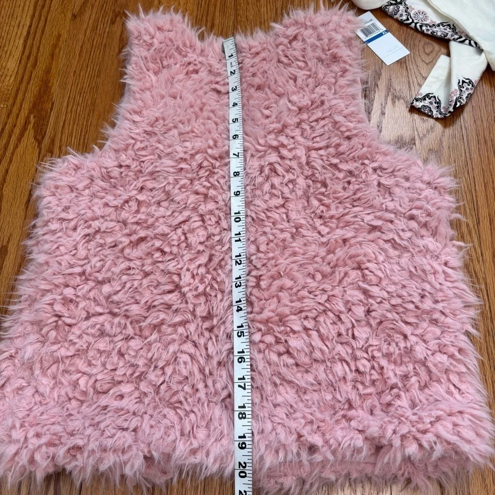 Belle Du Jour Girls Pink Bonnie Faux Fur Vest & White long sleeve Tee 2 Pcs set